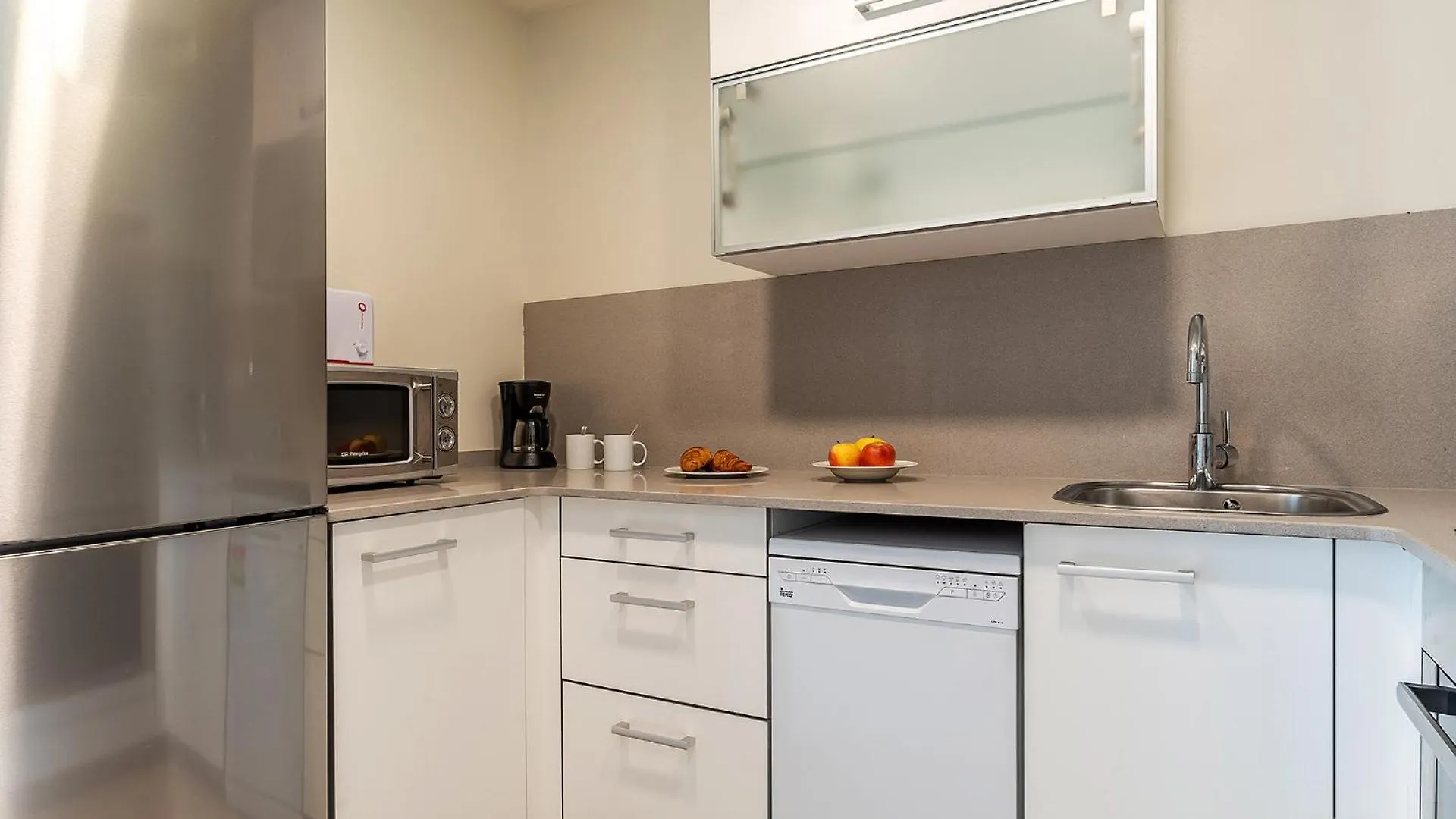 Apartamento AB Park Güell-Gaudi Barcelona 0*,